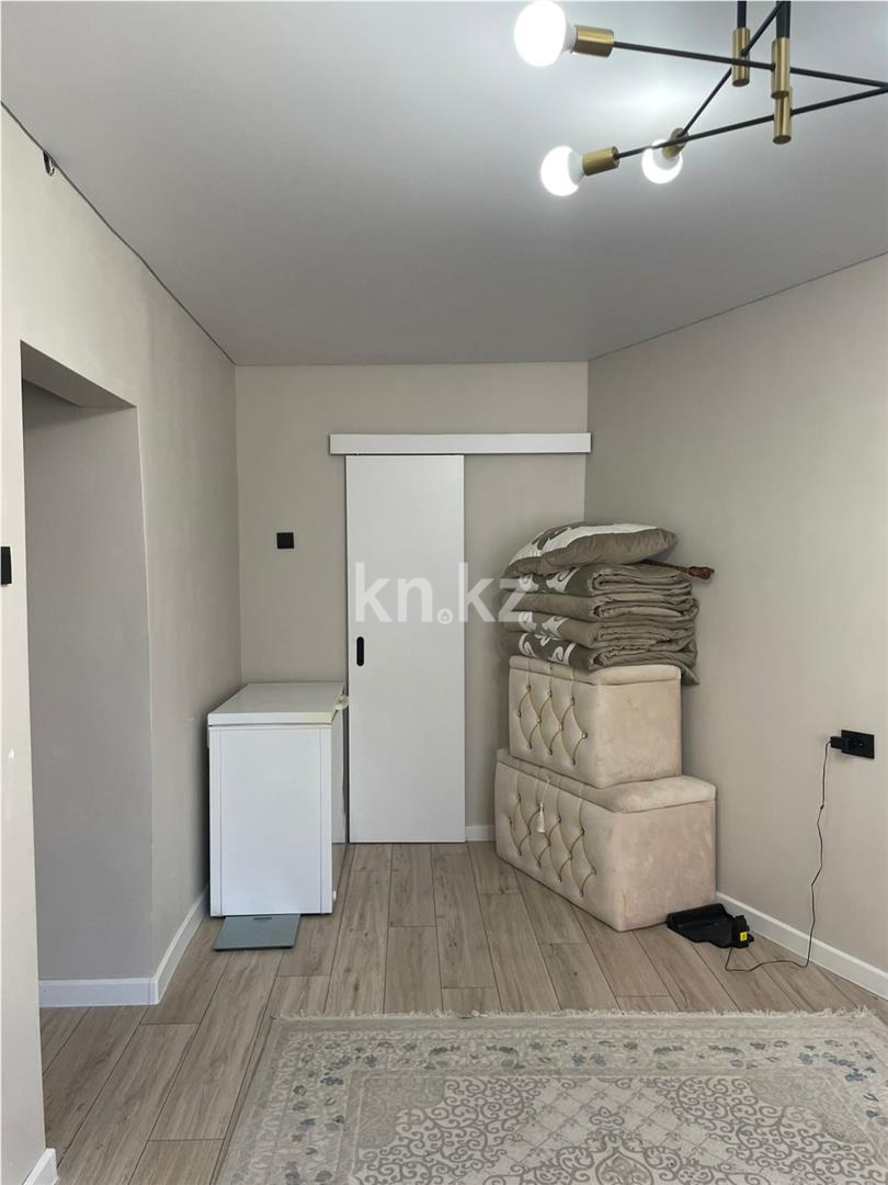 Продажа 5-комнатной квартиры, 105 м², мкр. Голубые Пруды - Продажа  пятикомнатных квартир в Караганде фото 9 из 22