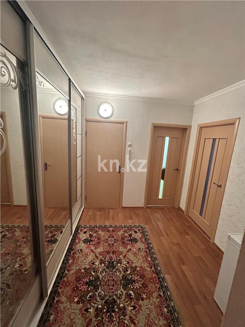Продажа 3-комнатной квартиры, 65 м², пр. Строителей - Продажа  трехкомнатных квартир в Караганде фото 7 из 9