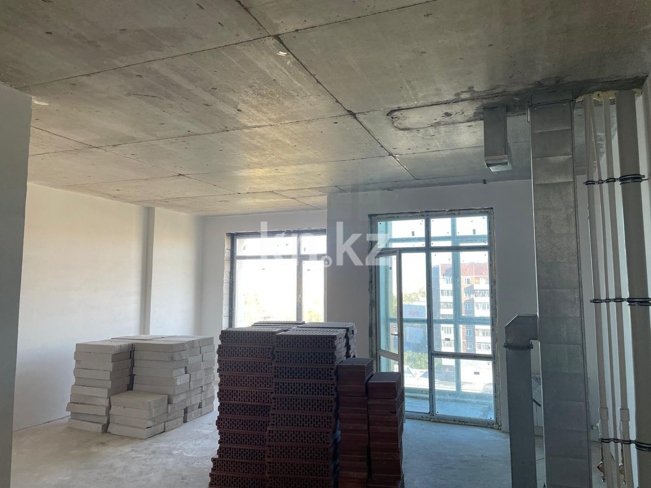 Продажа 1-комнатной квартиры, 41 м², пр. Строителей, дом  28/5 блок А - Продажа  однокомнатных квартир в Караганде фото 2 из 7