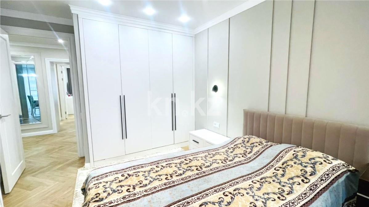 Продажа 3-комнатной квартиры, 90 м², ул. Букетова - Продажа  трехкомнатных квартир в Караганде с фото фото 7 из 13