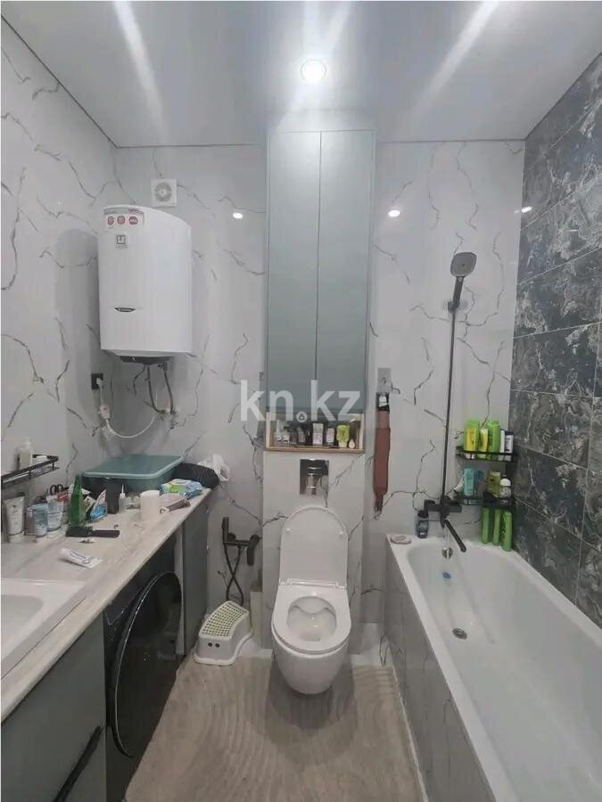 Продажа 3-комнатной квартиры, 76 м² в Караганде - фото 2
