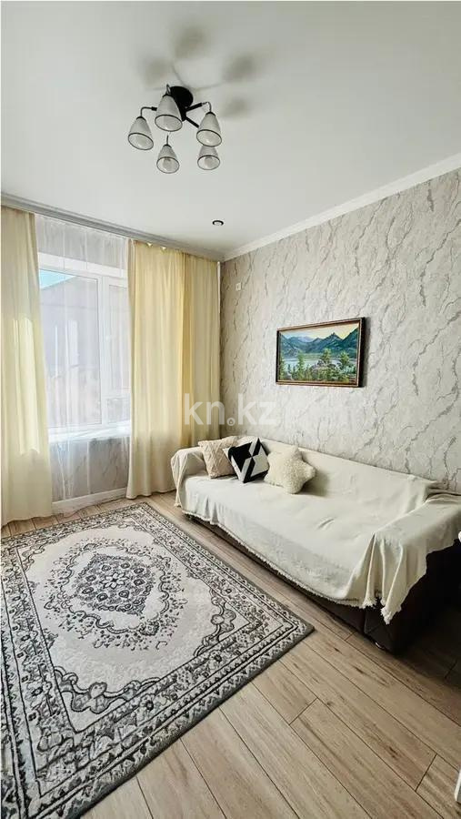 Продажа 1-комнатной квартиры, 37 м², ул. Бейбарыс Султан, дом  25 - Продажа  однокомнатных квартир в Астане без посредников с фото фото 1 из 5