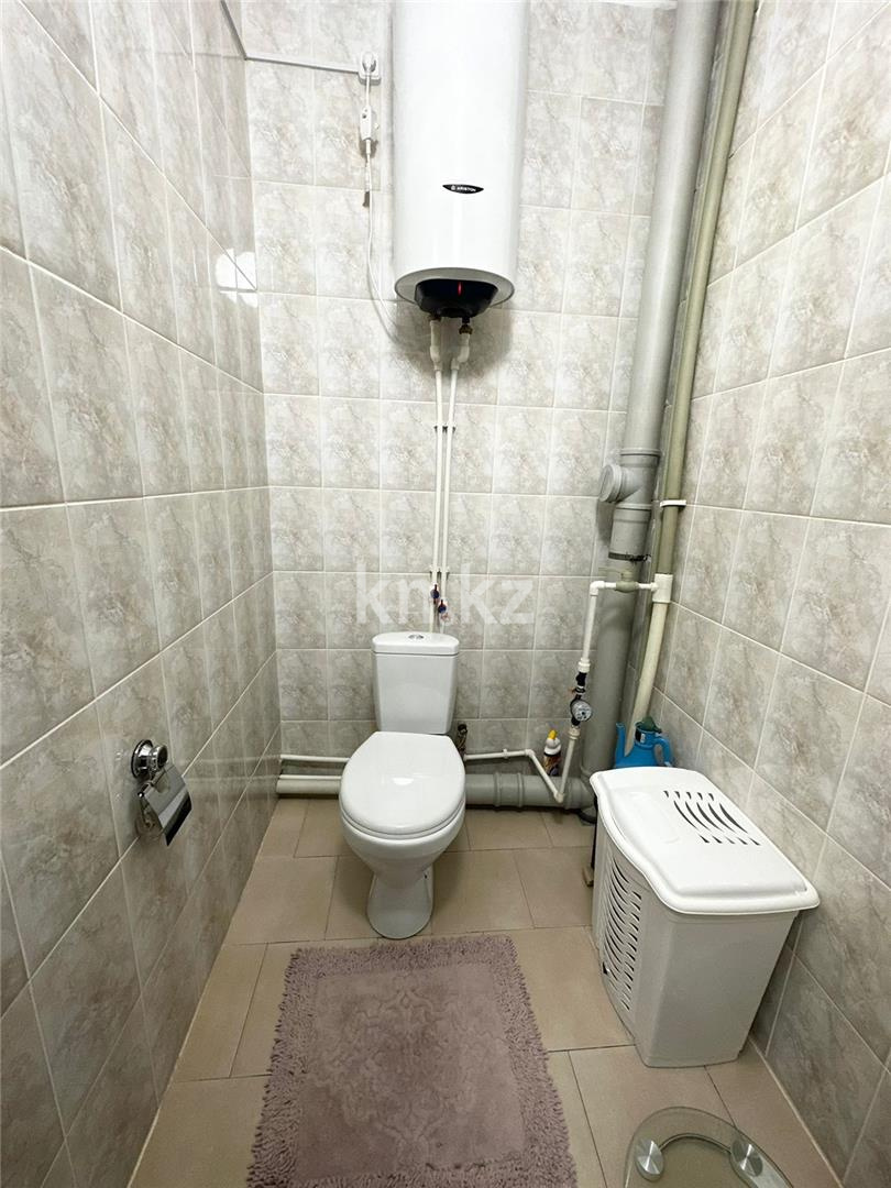 Продажа 2-комнатной квартиры, 65 м², пр. Шахтеров - Продажа  двухкомнатных квартир в Караганде фото 5 из 6