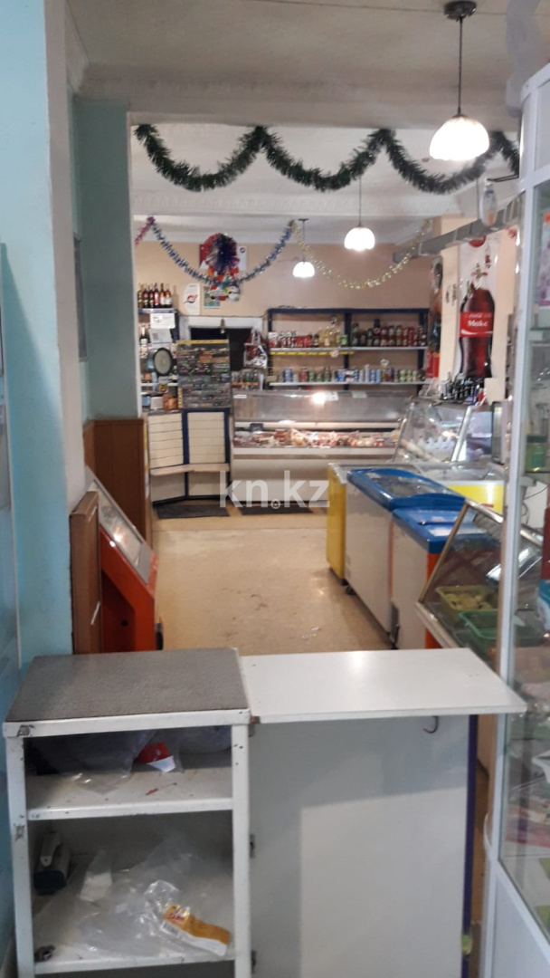 Продажа помещения, 210 м² - Продажа офисных и торговых помещений в Темиртау фото 15 из 18