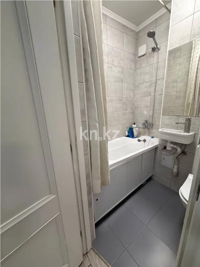 Продажа 3-комнатной квартиры, 62 м², пр. Сейфуллина, дом  102 - Продажа  трехкомнатных квартир в Алматы без посредников фото 5 из 6