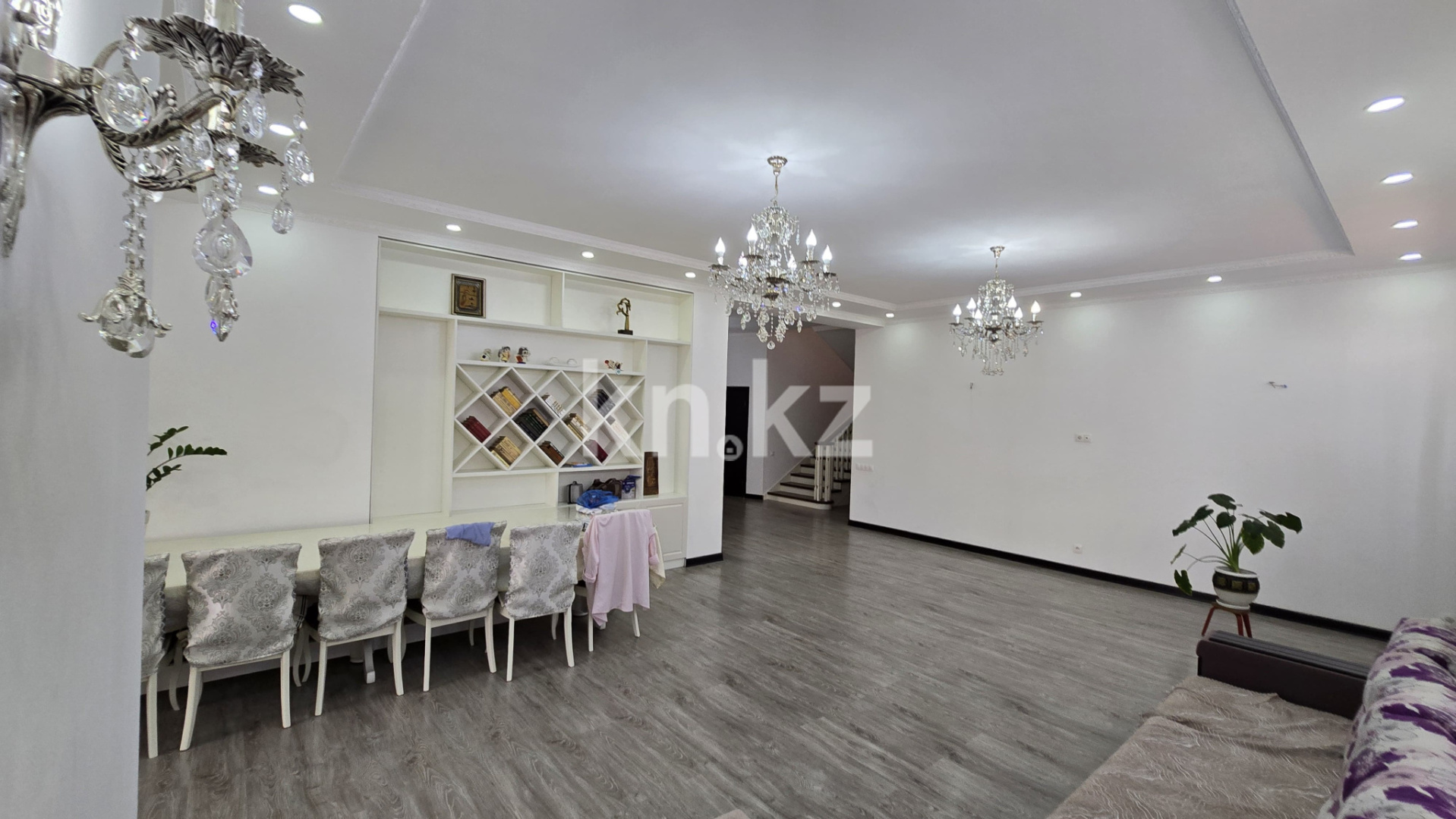 Продажа 5-комнатного дома, 420.8 м², улица Жетысу, дом  75 - Продажа квартир в Алматинской области фото 16 из 40