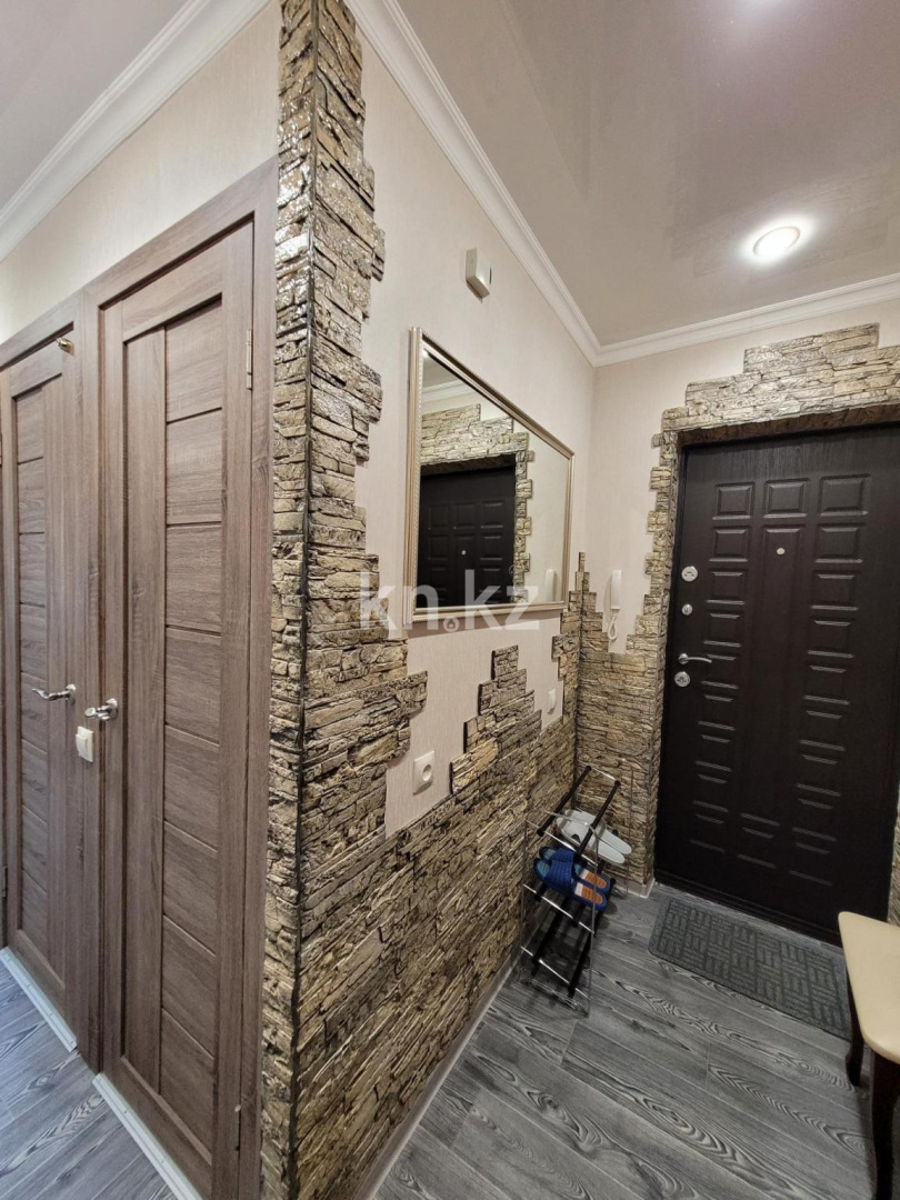 Аренда 1-комнатной квартиры посуточно, 32 м², ул. Маяковского, дом  6 - Аренда квартир посуточно в Усть-Каменогорске фото 6 из 10