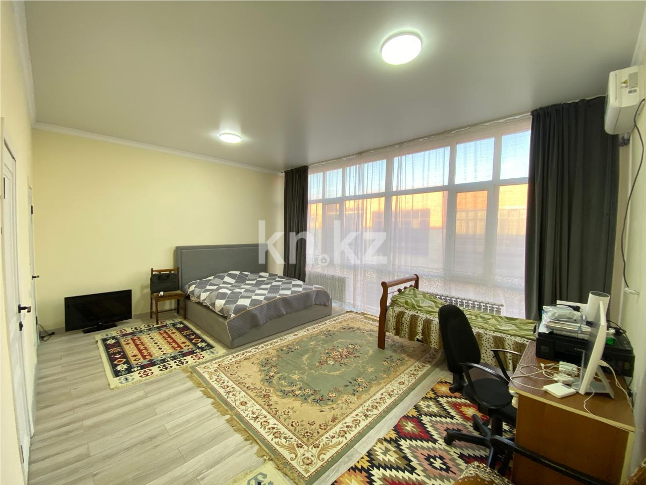 Продажа 2-комнатной квартиры, 60 м² - Продажа двухкомнатных квартир на Юго-Востоке Караганды фото 2 из 17