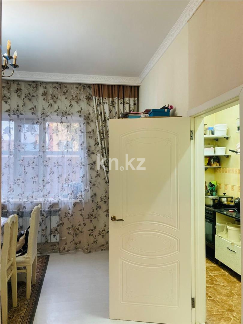 Продажа 6-комнатного дома, 245 м², ул. Турекулова - Продажа домов, коттеджей в Караганде фото 18 из 31