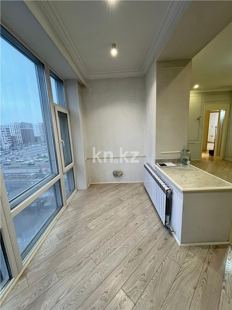 Продажа 3-комнатной квартиры, 80.4 м², ул. Айтеке би - Продажа  трехкомнатных квартир в Астане с фото фото 4 из 17