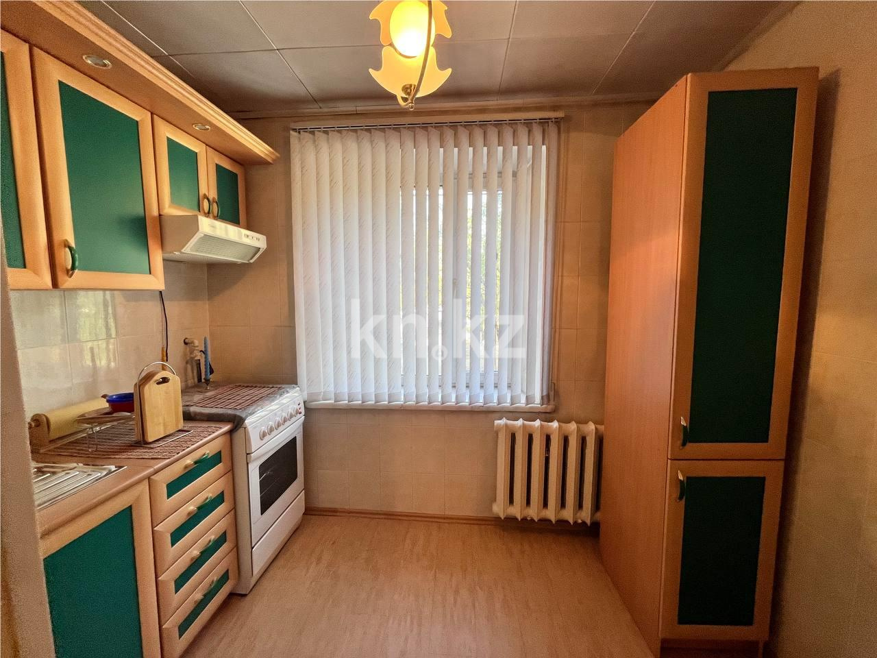 Продажа 2-комнатной квартиры, 42 м², ул. Алиханова - Продажа квартир в Караганде фото 6 из 19