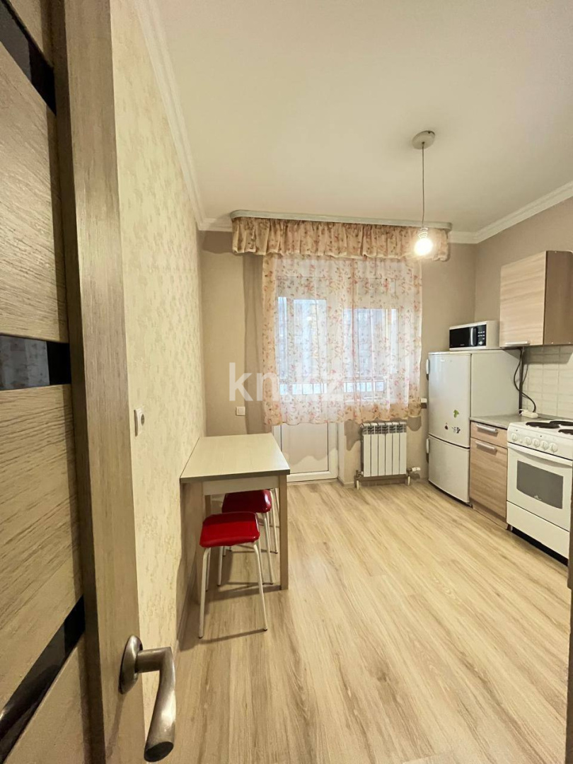 Аренда 1-комнатной квартиры, 37 м² - Аренда квартир помесячно в Казахстане фото 2 из 9