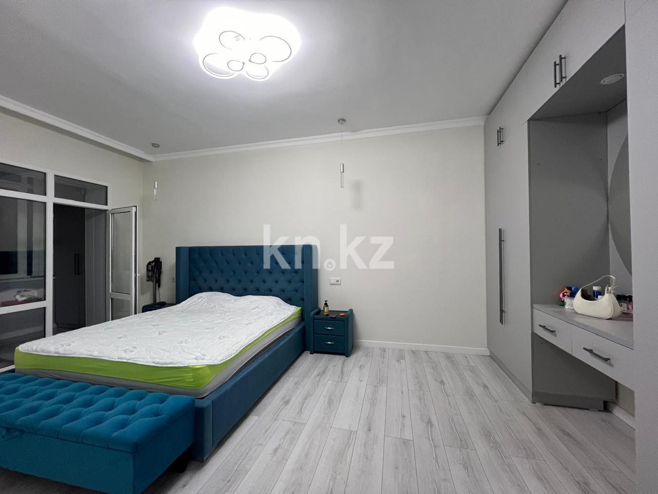 Продажа 3-комнатной квартиры, 95 м², ул. Муканова, дом  1/9 - Продажа  трехкомнатных квартир в Караганде с фото фото 11 из 15