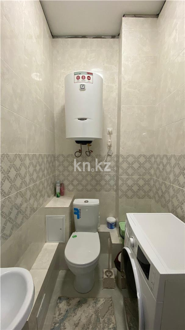 Продажа 2-комнатной квартиры, 57 м², ул. Дюсембекова - Продажа  двухкомнатных квартир в Караганде фото 8 из 10