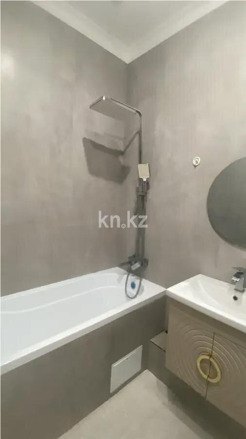 Продажа 3-комнатной квартиры, 66.1 м² в Астане - фото 4