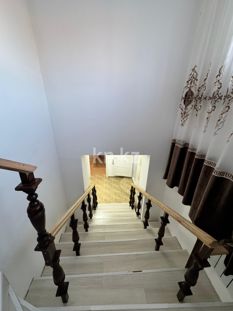 Продажа 6-комнатного дома, 343 м², ул. Карибжанова - Продажа домов, коттеджей в Караганде фото 15 из 36