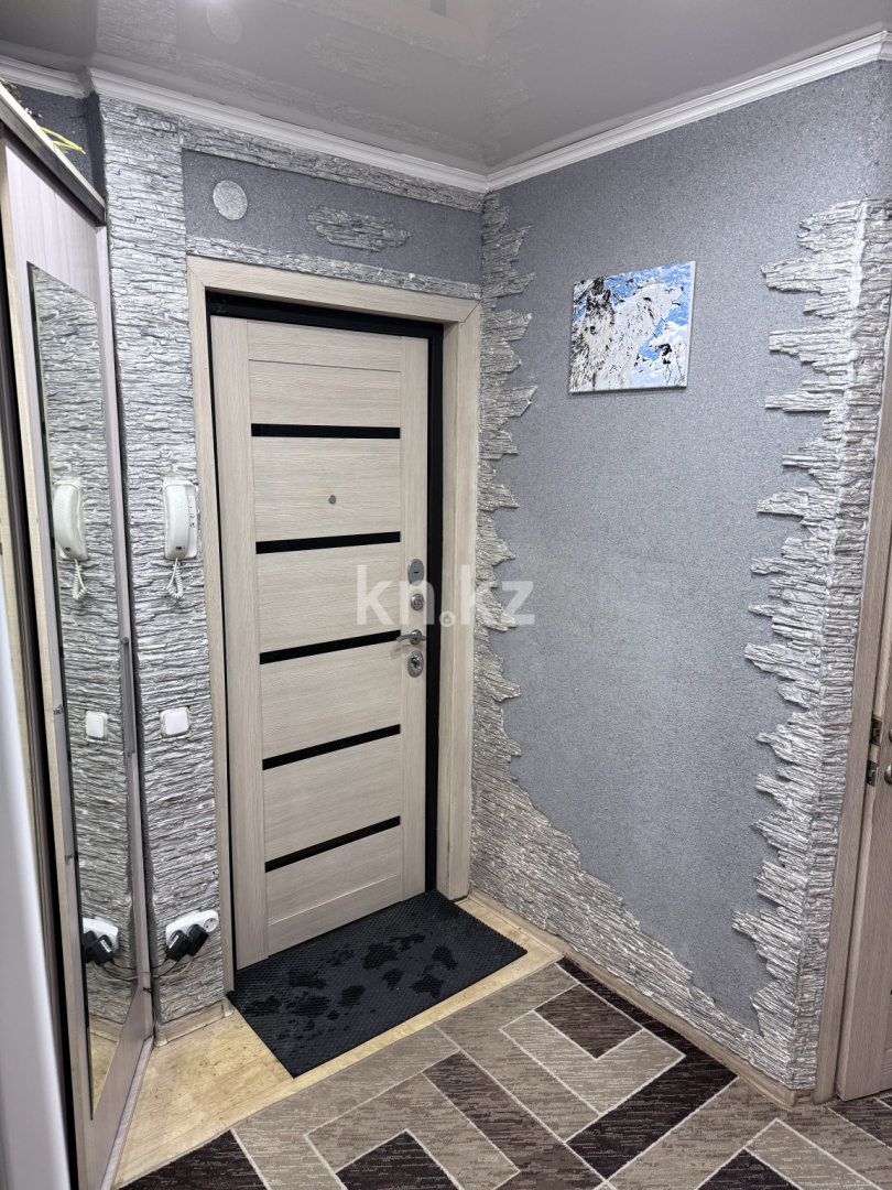 Продажа 3-комнатной квартиры, 62 м² - Продажа квартир в Пришахтинске Караганды фото 2 из 17