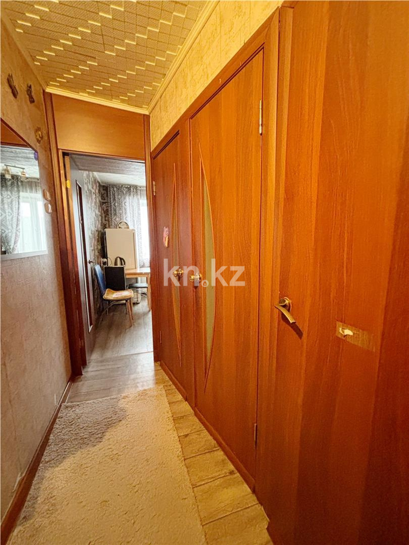 Продажа 1-комнатной квартиры, 30 м², мкр-н 23 - Продажа  однокомнатных квартир в Караганде фото 9 из 12