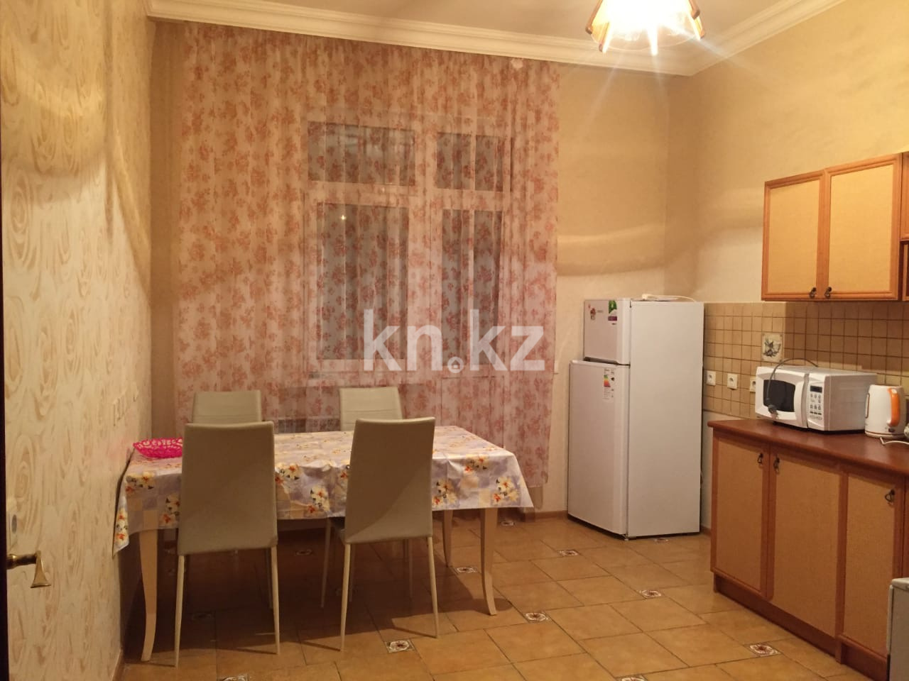 Аренда 2-комнатной квартиры, 70 м² в Астане