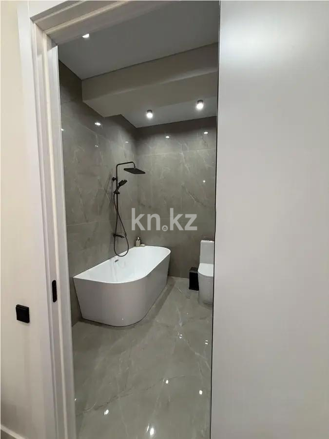 Продажа 2-комнатной квартиры, 53.3 м² в Алматы - фото 3