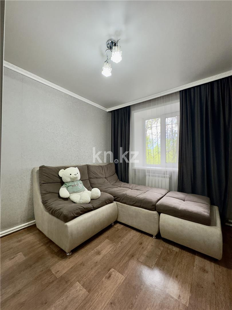 Продажа 3-комнатной квартиры, 45 м² - Продажа квартир в районе ЖБИ Караганды фото 9 из 17