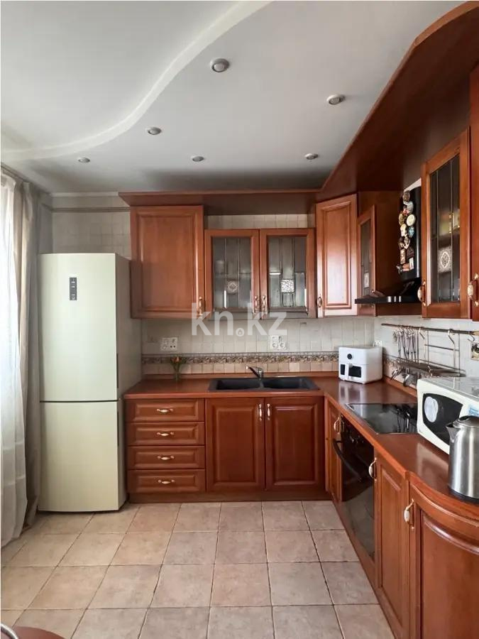 Продажа 3-комнатной квартиры, 65 м² в Алматы - фото 4