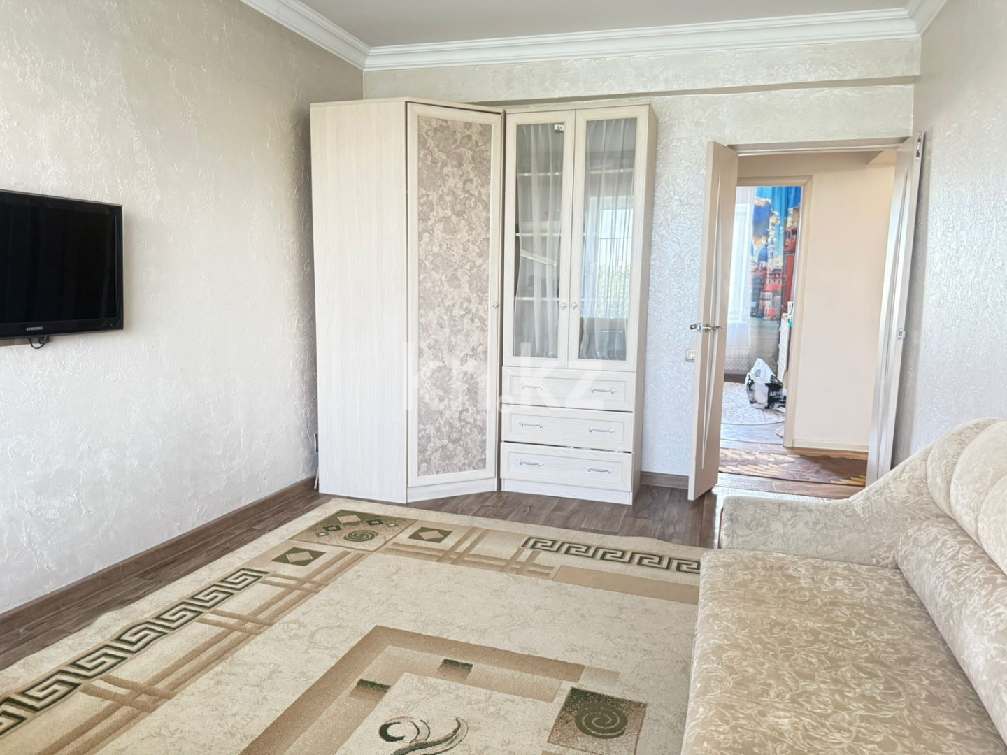 Аренда 2-комнатной квартиры, 52 м², 2 мик-н - Аренда  однокомнатных, двухкомнатных, трехкомнатных, четырехкомнатных, пятикомнатных квартир помесячно в Алматы с фото фото 1 из 7