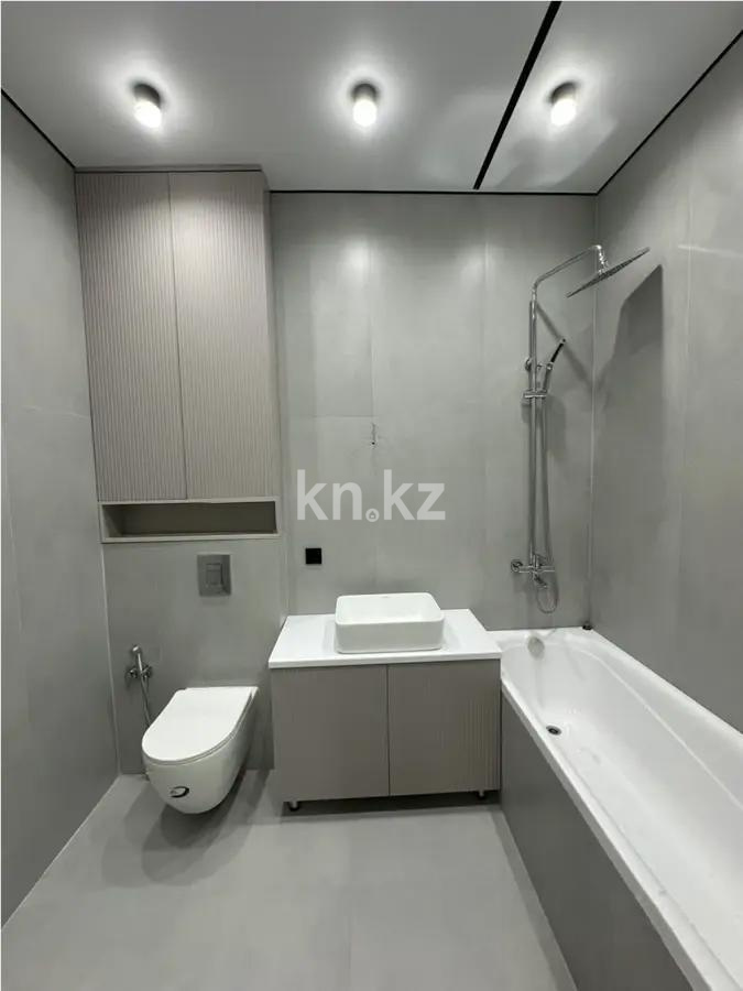 Продажа 1-комнатной квартиры, 45 м², ул. Е-882, дом  7 в Астане - фото 2