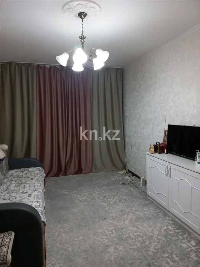 Продажа 1-комнатной квартиры, 32 м², ул. Дюсембекова, дом  65 - Продажа квартир в Караганде с фото фото 1 из 6