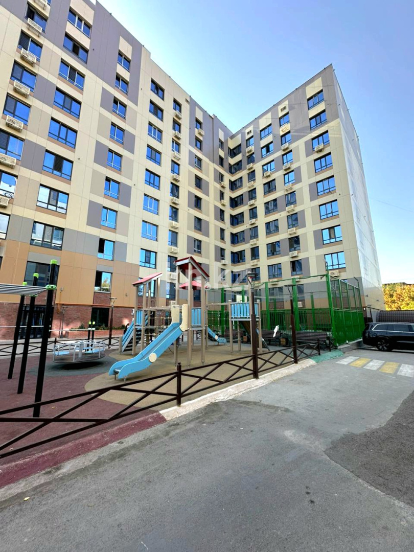 Продажа 2-комнатной квартиры, 56 м², мкр-н 8-й, дом  26 - Продажа квартир в Шымкенте фото 1 из 18