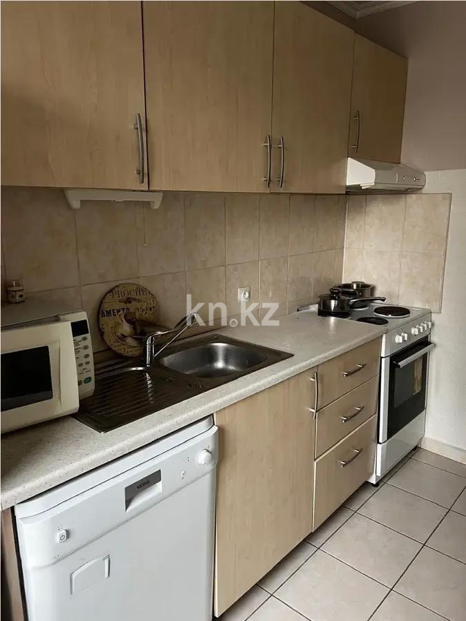 Продажа 2-комнатной квартиры, 67 м², мкр-н Аккент, дом  46 в Алматы - фото 2