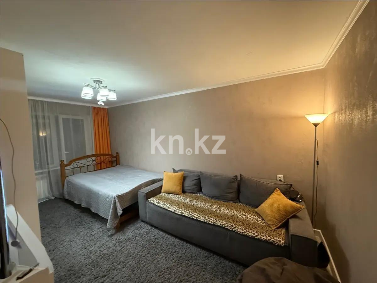 Продажа 3-комнатной квартиры, 63 м², мкр-н 9, дом  23 - Продажа квартир в Алматы без посредников с фото фото 1 из 6