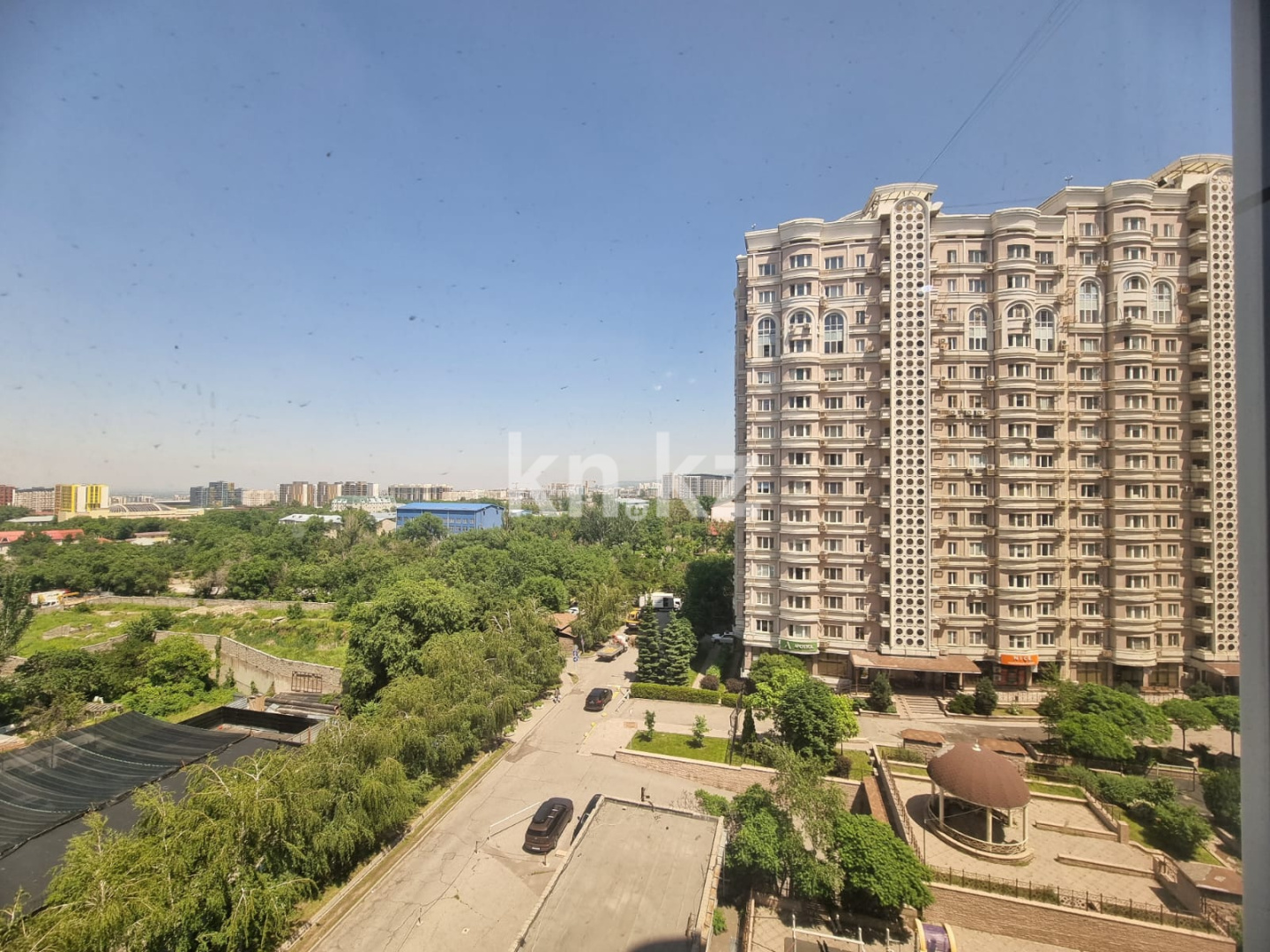 Продажа 3-комнатной квартиры, 76 м² в Алматы