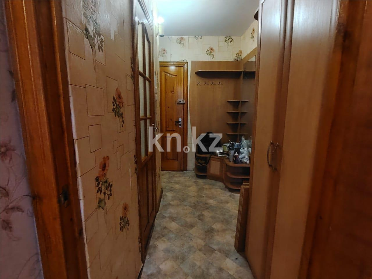 Продажа 1-комнатной квартиры, 32 м², 3А мкр., дом  19 в Темиртау - фото 12