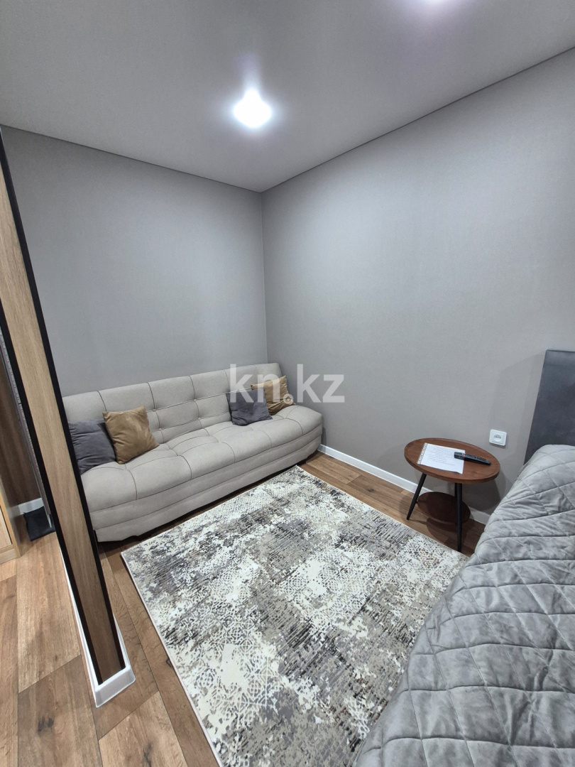 Аренда 1-комнатной квартиры посуточно, 32 м², Победа, дом  93 - Аренда жилой и коммерческой недвижимости в Уральске фото 2 из 6