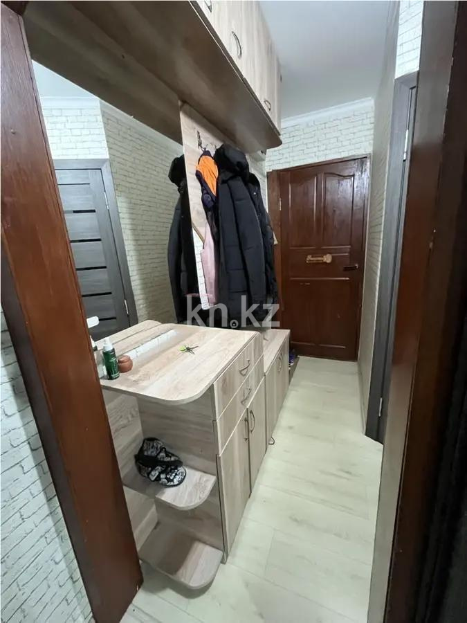 Продажа 2-комнатной квартиры, 44 м², мкр-н 15, дом  1 в Караганде - фото 6