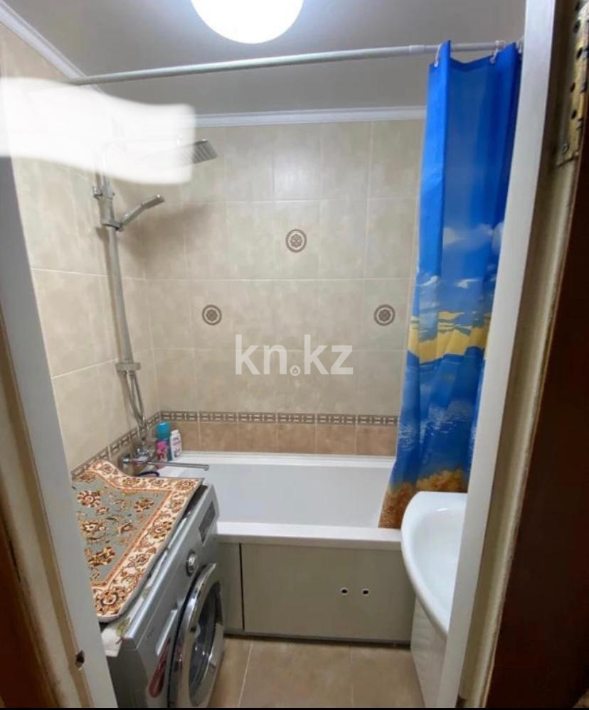 Продажа 3-комнатной квартиры, 64 м², мкр-н Восток-3 в Караганде - фото 20