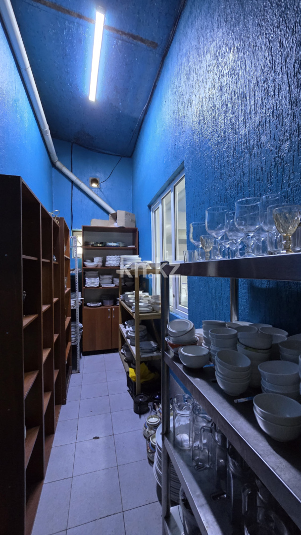 Продажа , 980.6 м², ул. Жамакаева, дом  220 - Продажа зданий в Алматы фото 12 из 27