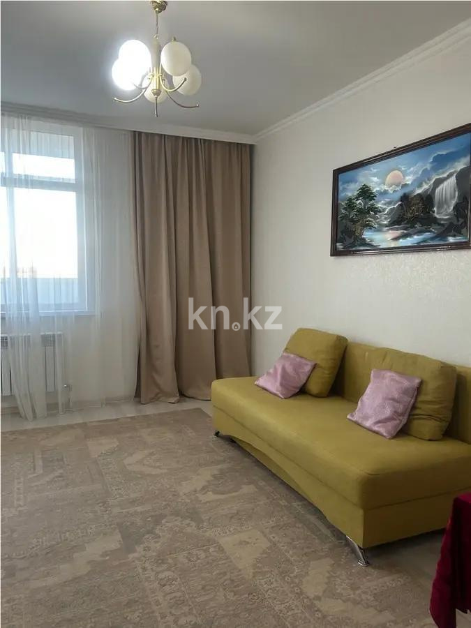 Продажа 1-комнатной квартиры, 38 м², ул. Байтурсынова, дом  40а в Астане