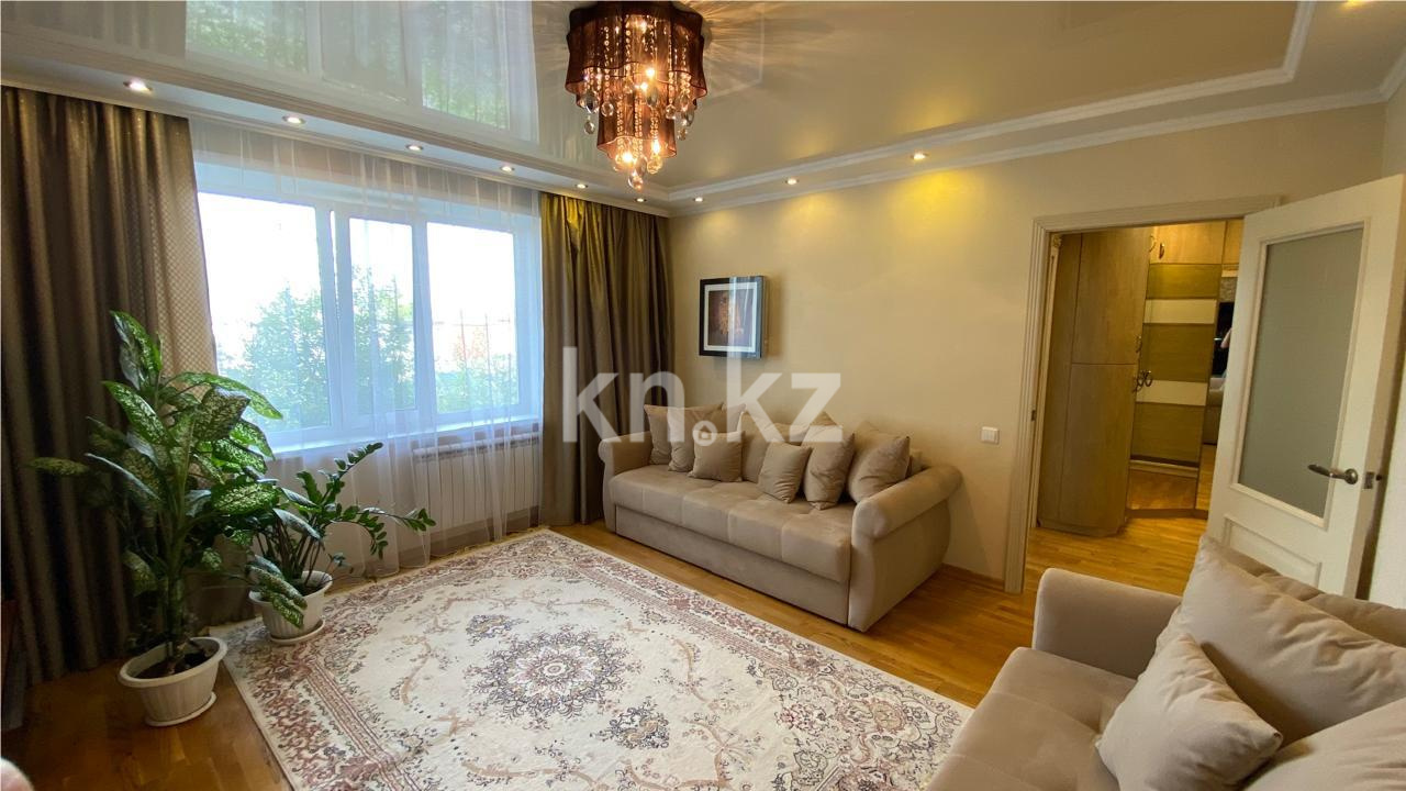 Продажа 3-комнатной квартиры, 62 м², мкр-н Голубые Пруды - Продажа квартир в Караганде фото 2 из 14