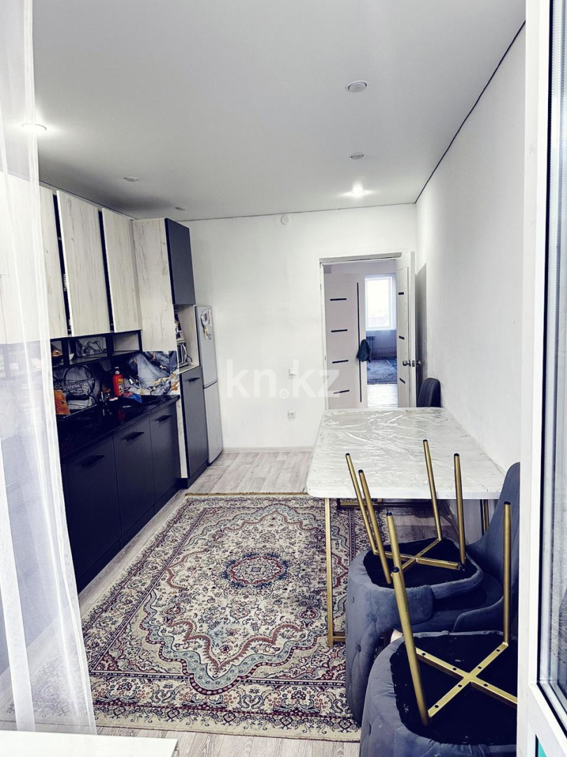 Продажа 2-комнатной квартиры, 81 м², ул. Самал, дом  86 - Продажа квартир в Акмолинской области фото 2 из 11