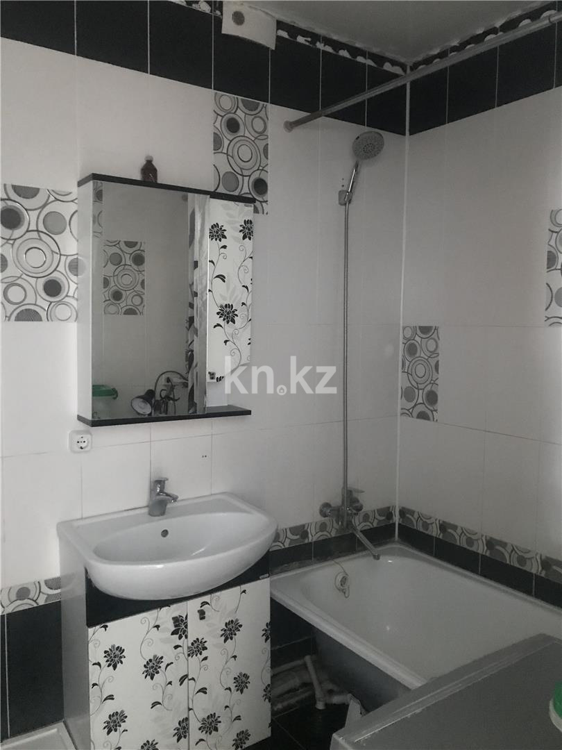 Продажа 3-комнатной квартиры, 80 м², ул. Сарыарка - Продажа  трехкомнатных квартир в Караганде фото 13 из 15