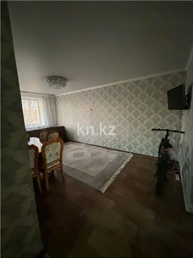 Продажа 3-комнатной квартиры, 59 м², мкр-н 21, дом  8 - Продажа квартир в Караганде фото 1 из 6