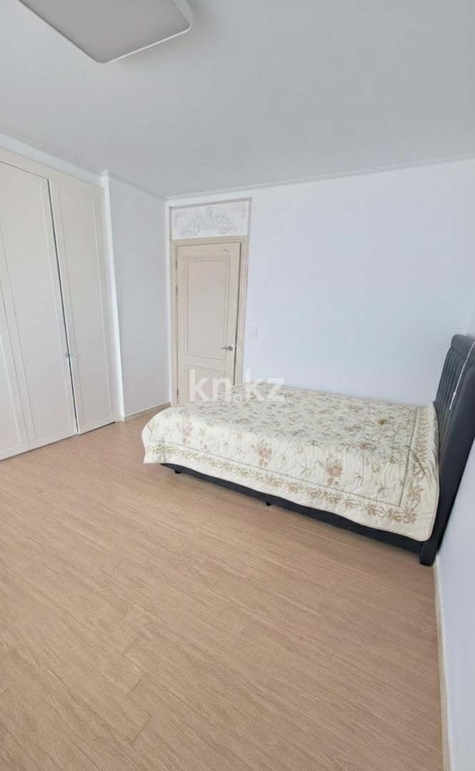 Аренда 4-комнатной квартиры, 138 м² - Аренда квартир помесячно в Астане - страница 2 фото 1 из 5