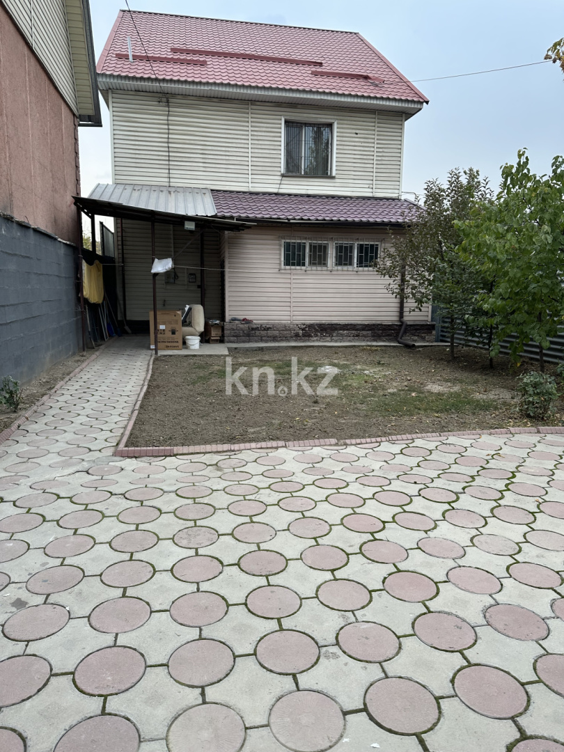 Аренда 6-комнатного дома, 148.9 м², ул. Нур Алем, дом  136А - Аренда домов в Алматы с фото фото 1 из 21