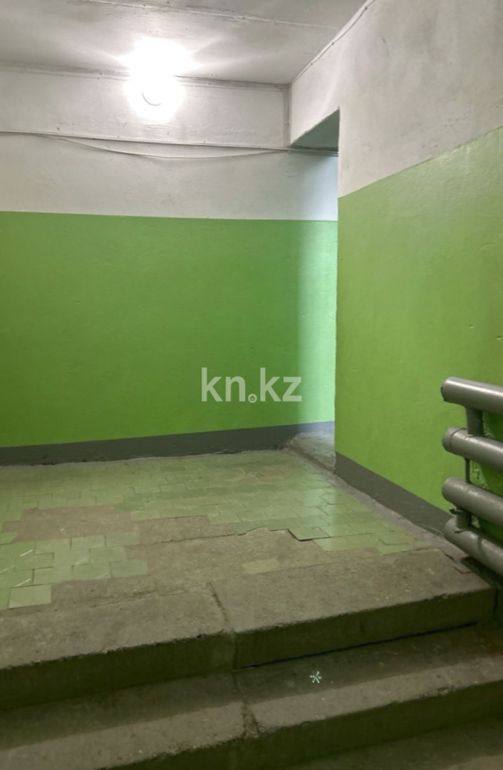 Продажа 1-комнатной квартиры, 33 м² - Продажа однокомнатных квартир в Усть-Каменогорске фото 30 из 31