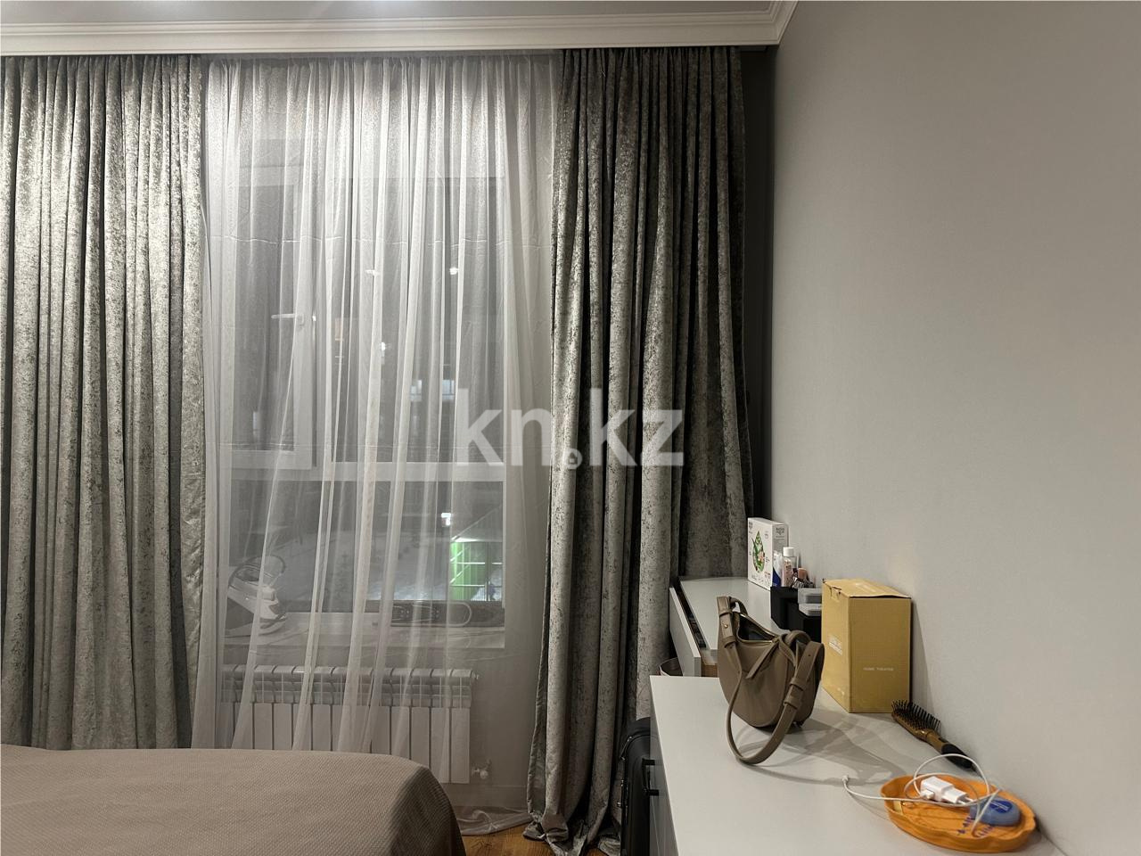 Продажа 3-комнатной квартиры, 79 м², ул. Муканова в Караганде - фото 5