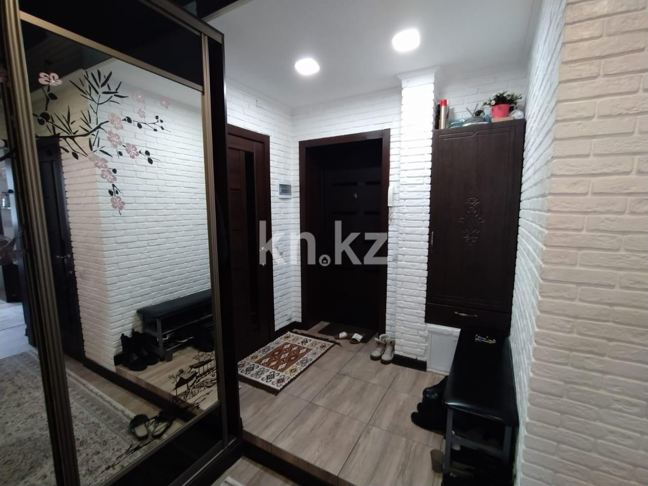 Продажа 2-комнатной квартиры, 46 м², ул. Ермекова - Продажа  двухкомнатных квартир в Караганде фото 15 из 24