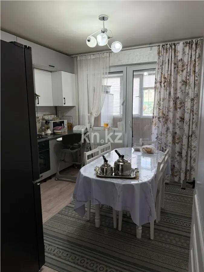 Продажа 3-комнатной квартиры, 80 м² в Алматы - фото 4