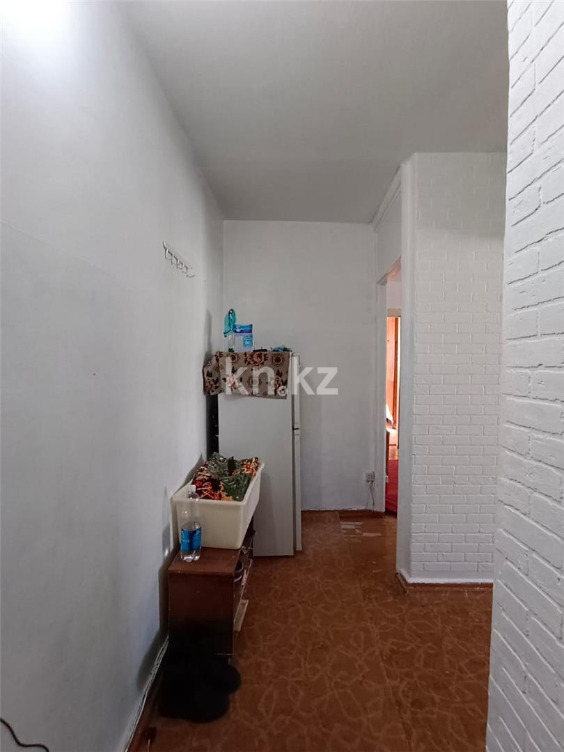 Продажа 3-комнатной квартиры, 48 м², мкр-н 22 в Караганде - фото 15